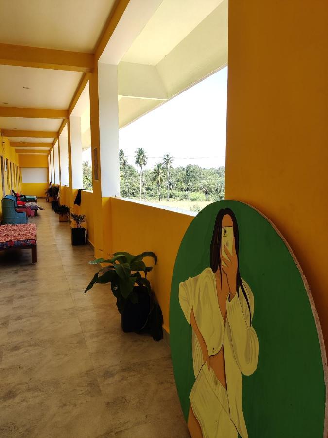 Woodpacker Hostel Auroville Pondicherry Exterior photo